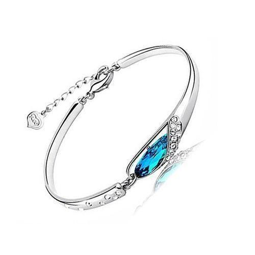 Ensemble de colliers papillon en cristal 3 en 1 pour femmes - Image 2