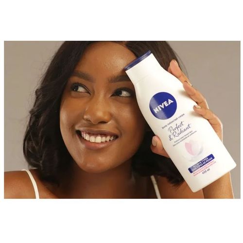 NIVEA Nivea Lait Perfect et Radiant 400Ml - miniature 2